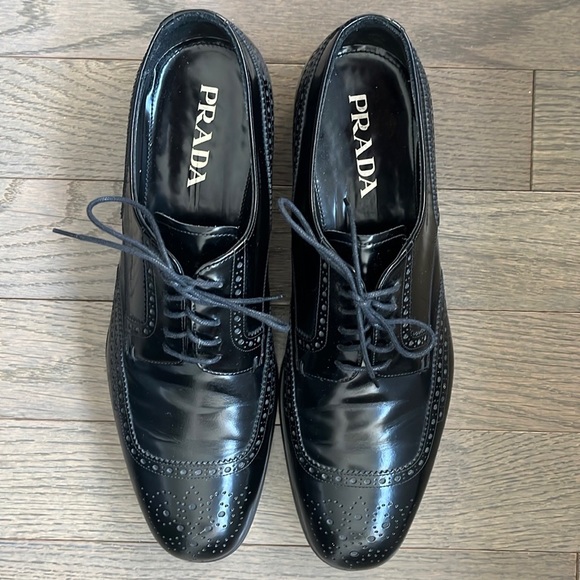 Prada Brushed Leather Oxford Shoes - Black - Picture 1 of 12